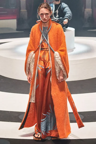 Look 41